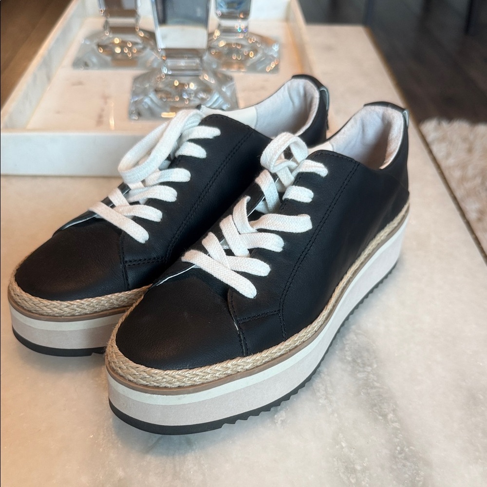 Dolce Vita Tinley Black Platform Sneakers